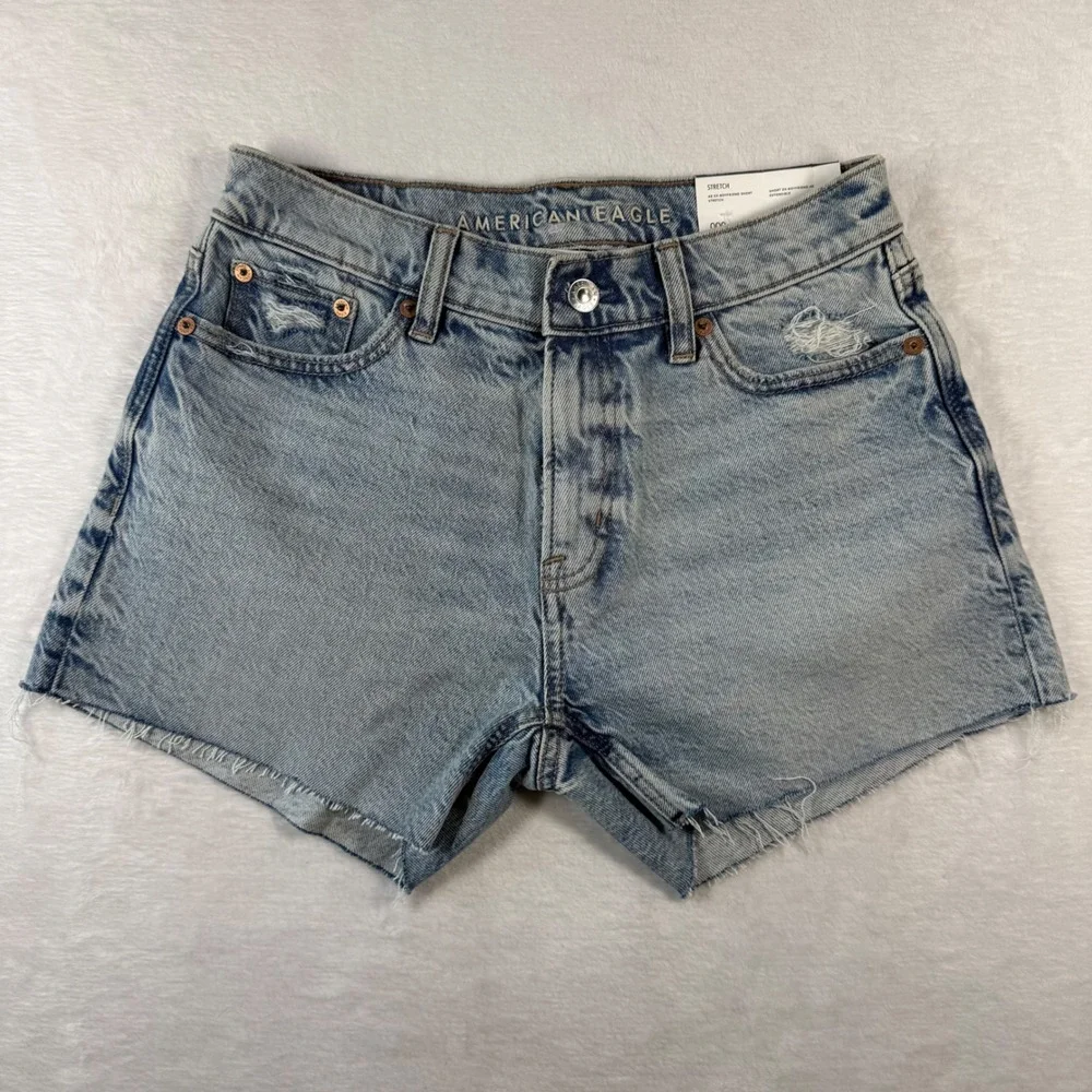 American‎ Eagle Ex-Boyfriend Short Light Wash Distressed Denim 000 23W 41979022